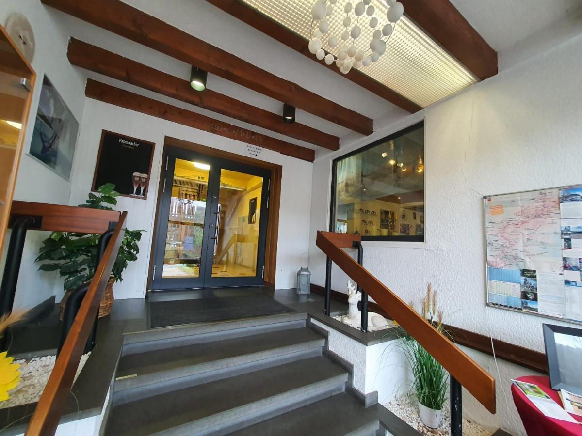 Hotel Bechtel Burbach  エクステリア 写真