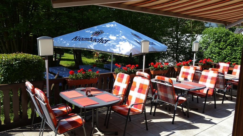 Hotel Bechtel Burbach  エクステリア 写真