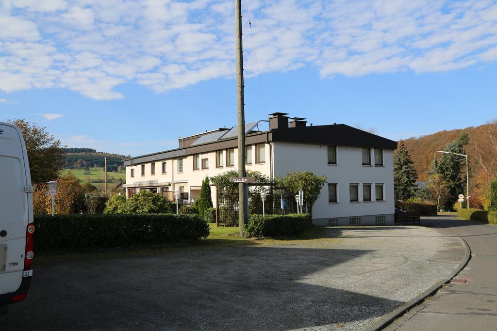 Hotel Bechtel Burbach  エクステリア 写真