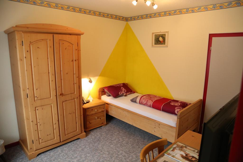 Hotel Bechtel Burbach  部屋 写真