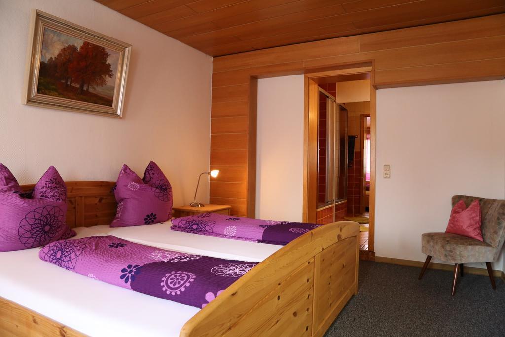 Hotel Bechtel Burbach  部屋 写真